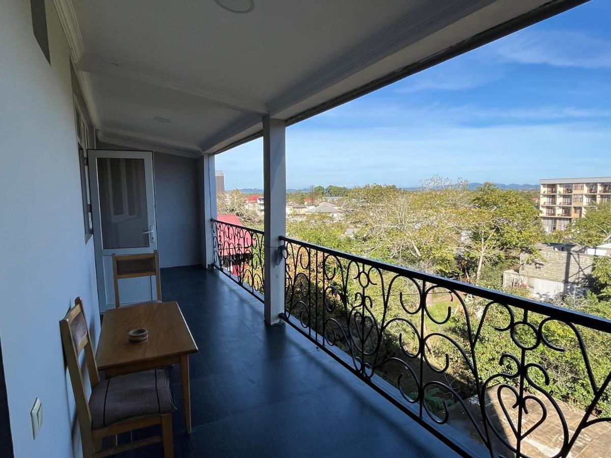 Guka Hotel! Kobuleti Luaran gambar