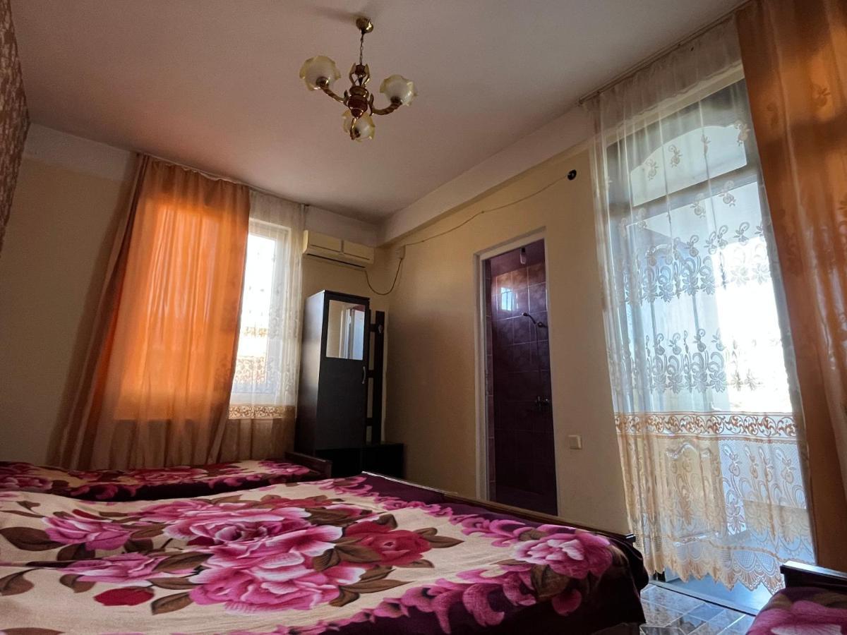 Guka Hotel! Kobuleti Luaran gambar